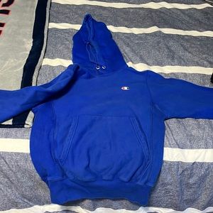 Mens xs sweatshirt like new barley used